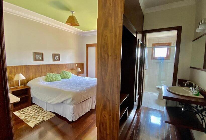 اتاق لوکس, Pousada Victoria Villa By Nacional Inn   A 800 Metros Da Vila Capivari