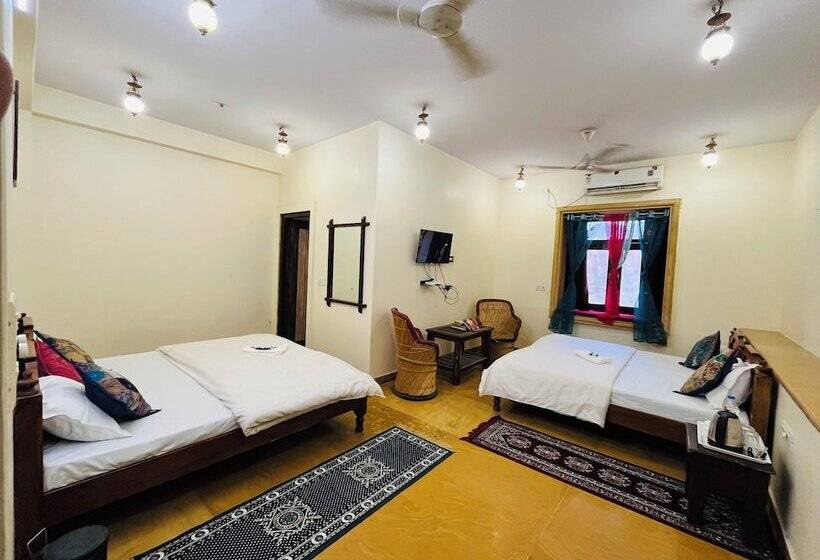 Семейный Номер, Wonbin Safari Jaisalmer