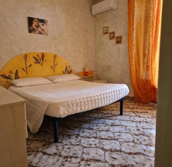 スタンダードルーム, Guest House Tra Rocce E Mare