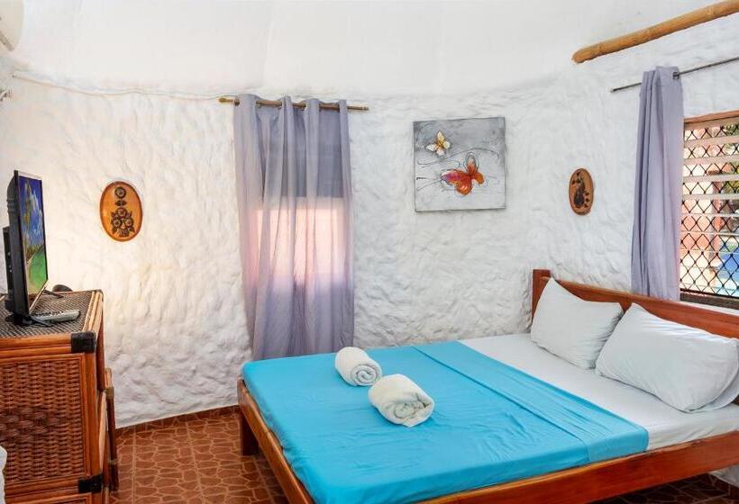 اتاق لوکس, Panglao Chocolate Hills Hostel And Resort