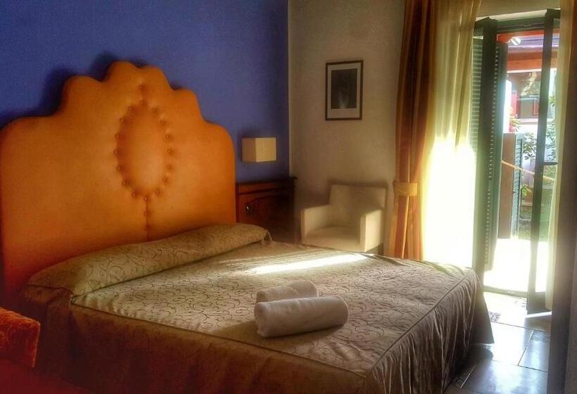 Номер Стандарт, La Bruca Resort