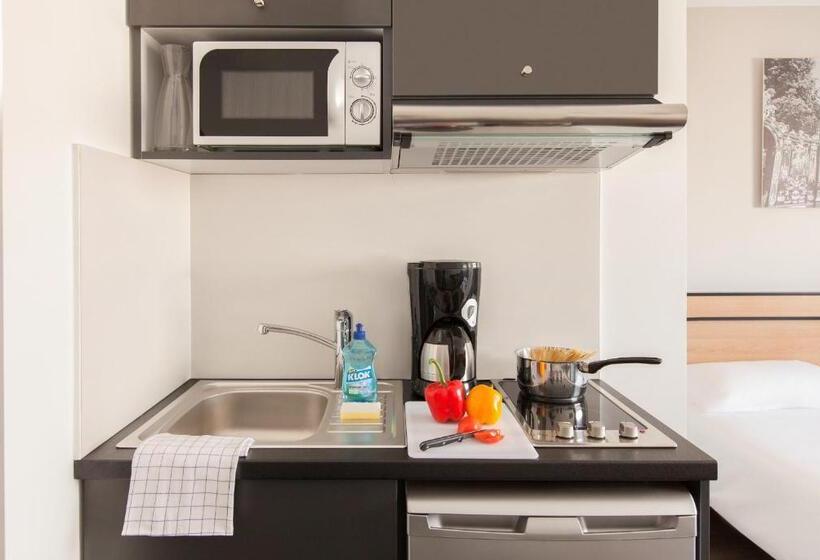 Студия Стандарт, Aparthotel Adagio Access Nancy Centre