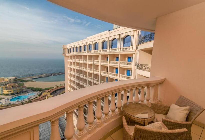 2 Bedrooms Suite Sea View, Tolip Hotel Alexandria