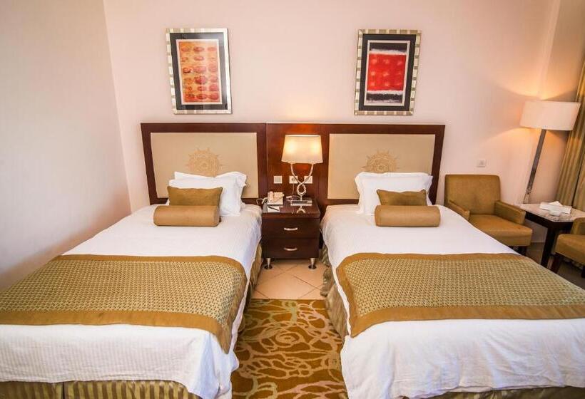 اتاق اساندارد با چشم‌انداز جانبی به دریا, Tolip Hotel Alexandria