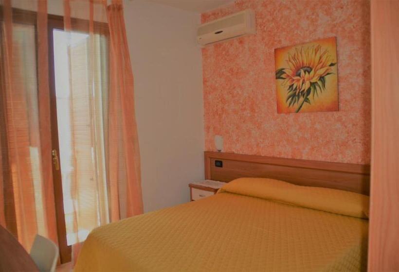 Номер Стандарт с Балконом, B&b Marina