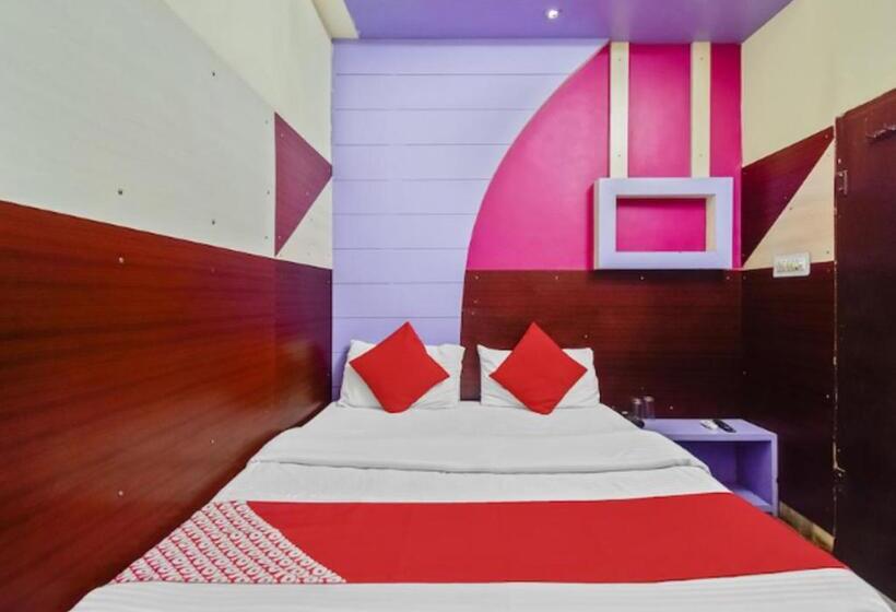 标准间, Abhineet Palace