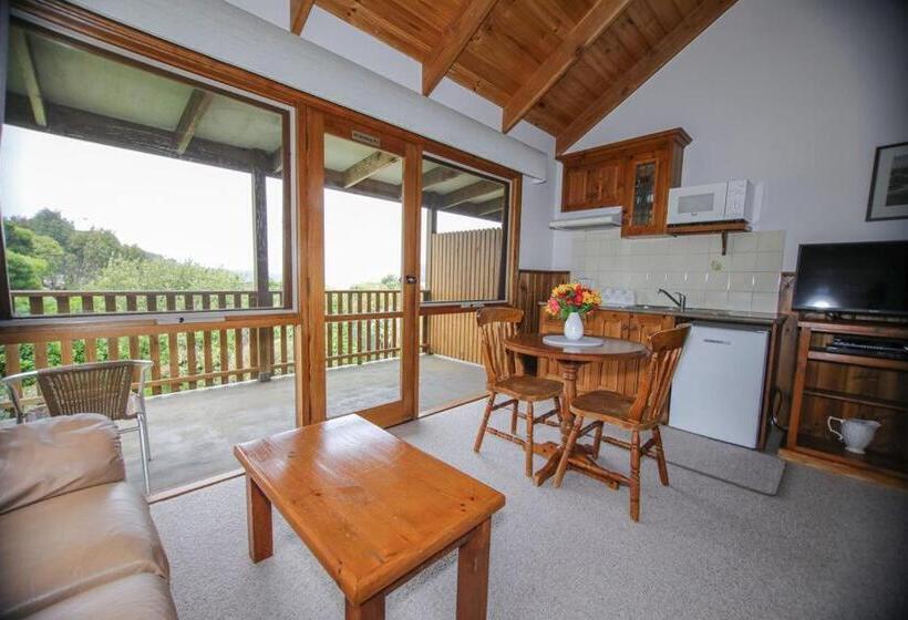 带按摩浴盆的套房, Daysy Hill Country Cottages