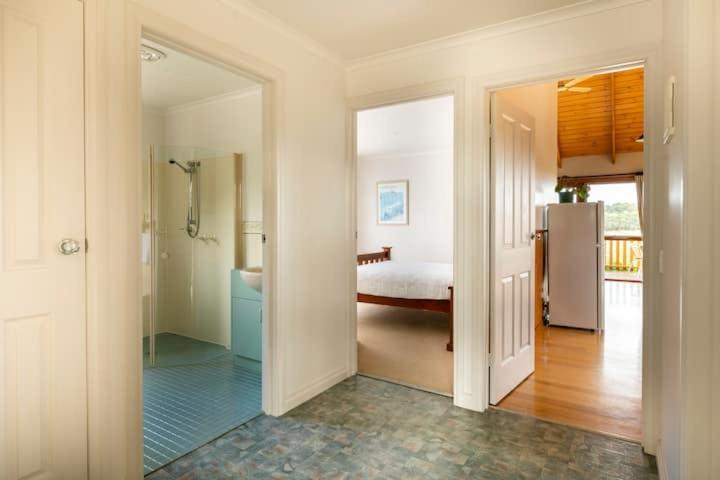 小室, Daysy Hill Country Cottages