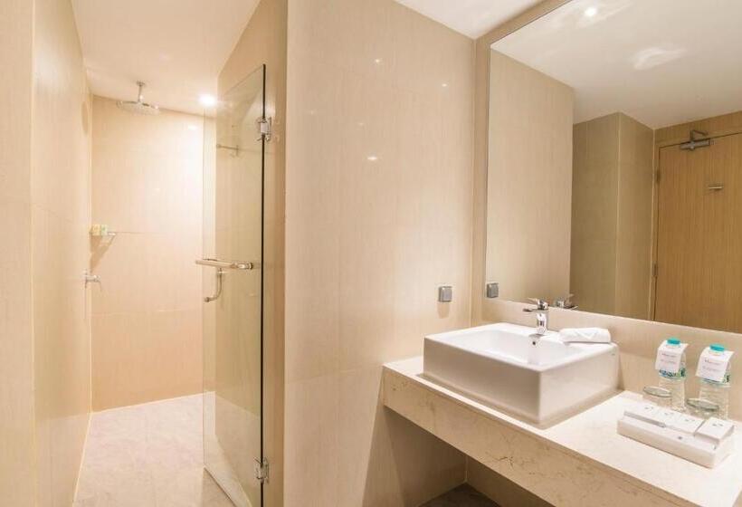 Номер Economy, Swissbelinn Airport Jakarta