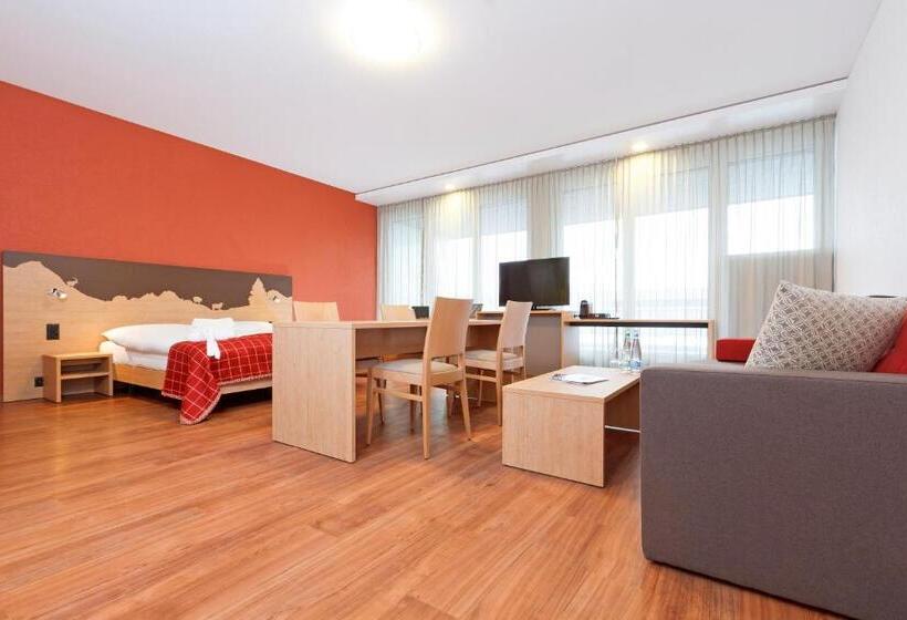 Апартаменты 1 Спальня с Террасой, Swiss Ever Zug Swiss Quality