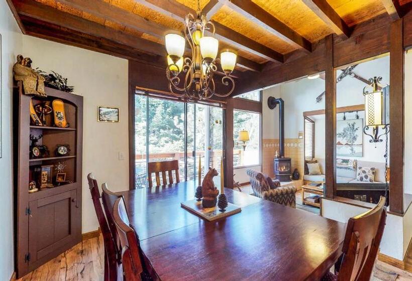 آپارتمان 2 خوابه, Squaw Valley Views Condo #15