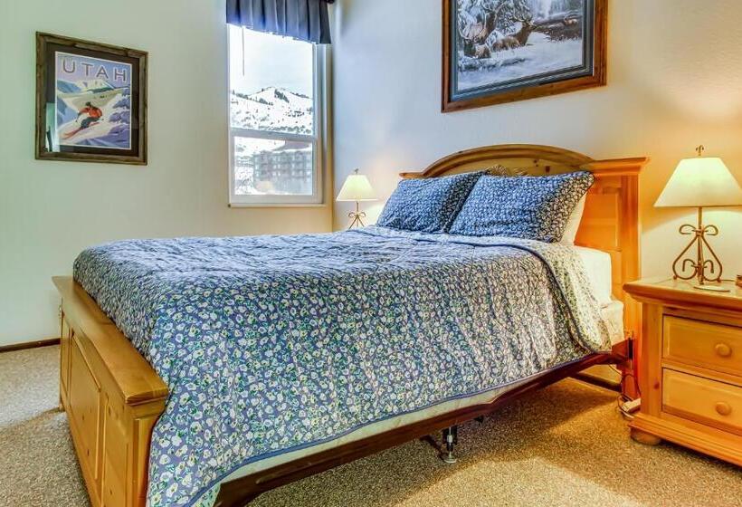 침실 2개 아파트, Red Pine Canyons View Condo
