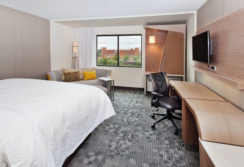 스탠다드 룸 더블 침대, Courtyard By Marriott Columbus Phenix City