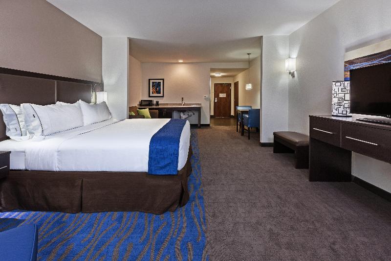 Люкс Кровать Кинг, Holiday Inn Express & Suites Glenpool Tulsa South By Ihg