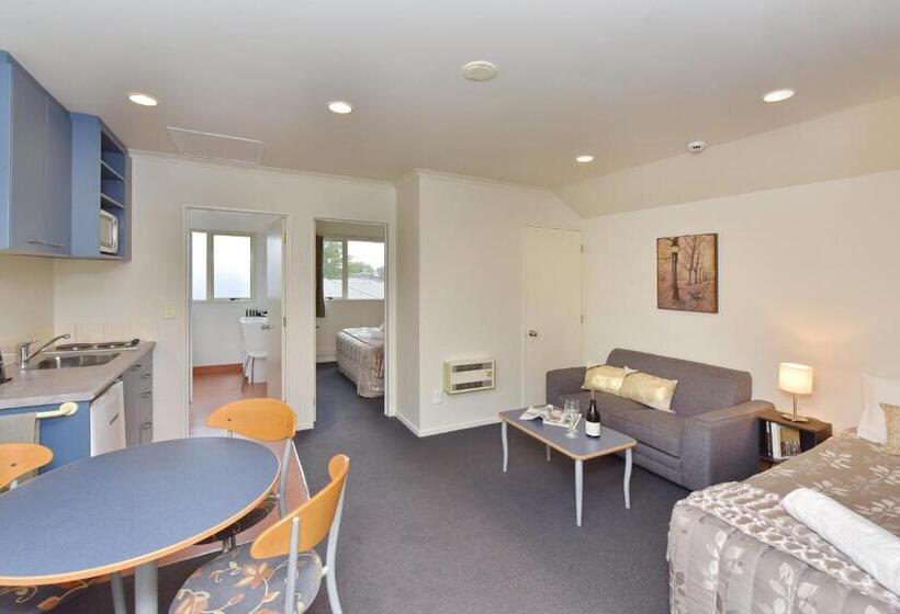 Апартаменты Deluxe 1 Спальня, Northcote Motor Lodge