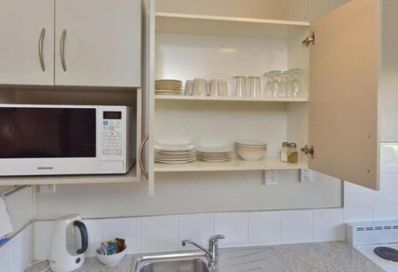 Апартаменты 2 Спальни, Northcote Motor Lodge
