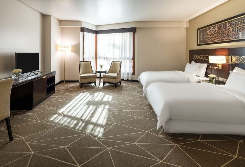 Quarto Superior Vista Cidade, Pullman Zamzam Madina