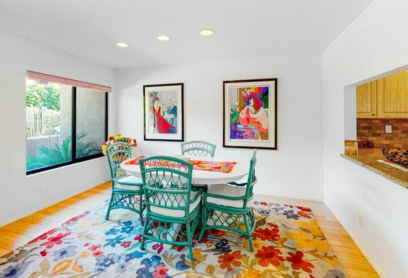 Huoneisto 2 Makuuhuonetta, Midtown Mountain View Villa