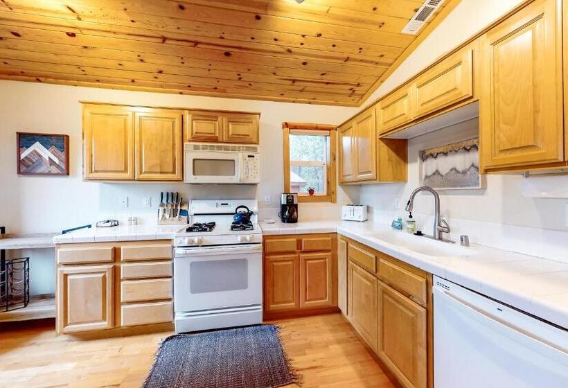 带2个卧室的公寓, Trout Creek Condo