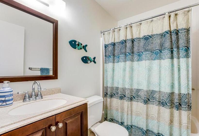Апартаменты 2 Спальни, Villas Of Bethany West     796 Salt Pond Circle Unit B