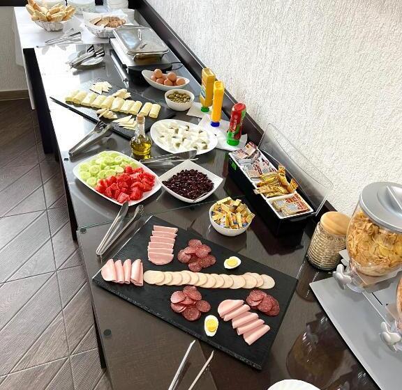 اتاق استاندارد چهار تخته, Becar Pyramid Rooms
