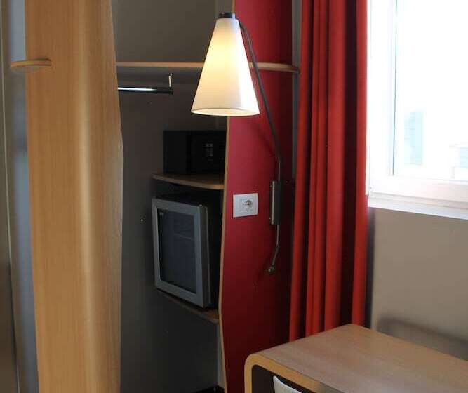اتاق استاندارد, Ibis Milano Fiera