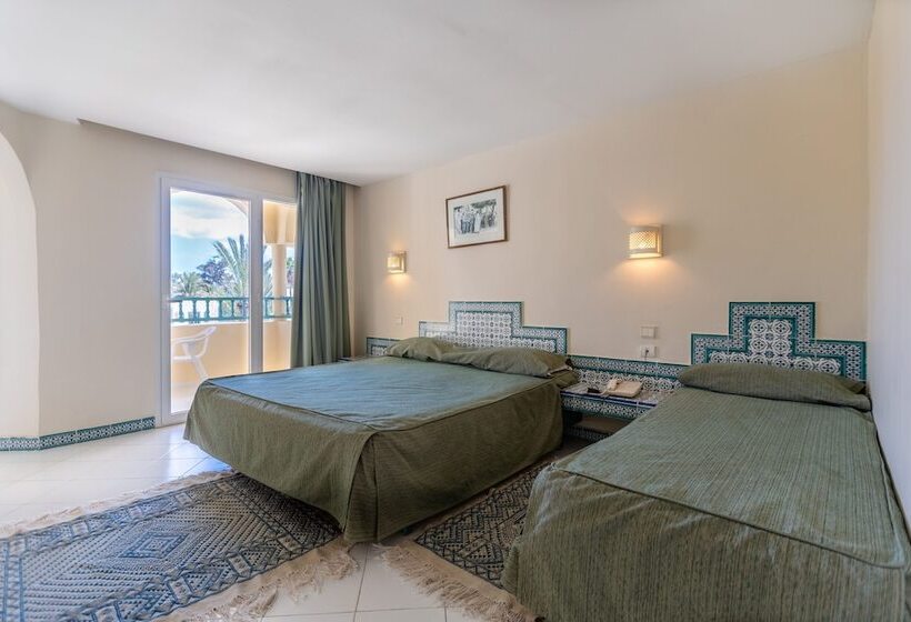 Номер Стандарт Трехместный, Venice Beach  Families And Couples Only