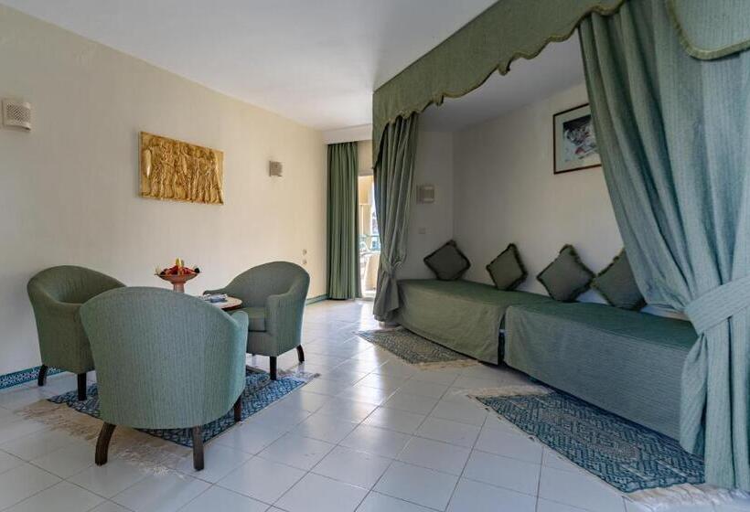 Семейный Номер, Venice Beach  Families And Couples Only