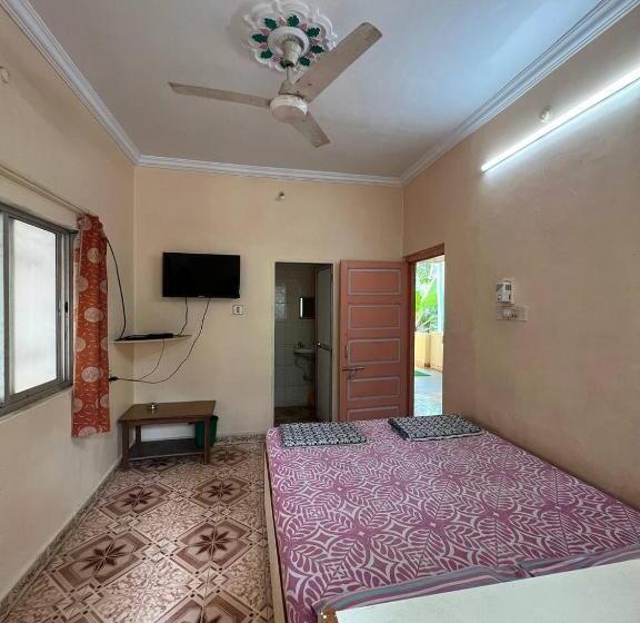Номер Deluxe с Балконом, Sahil Residency