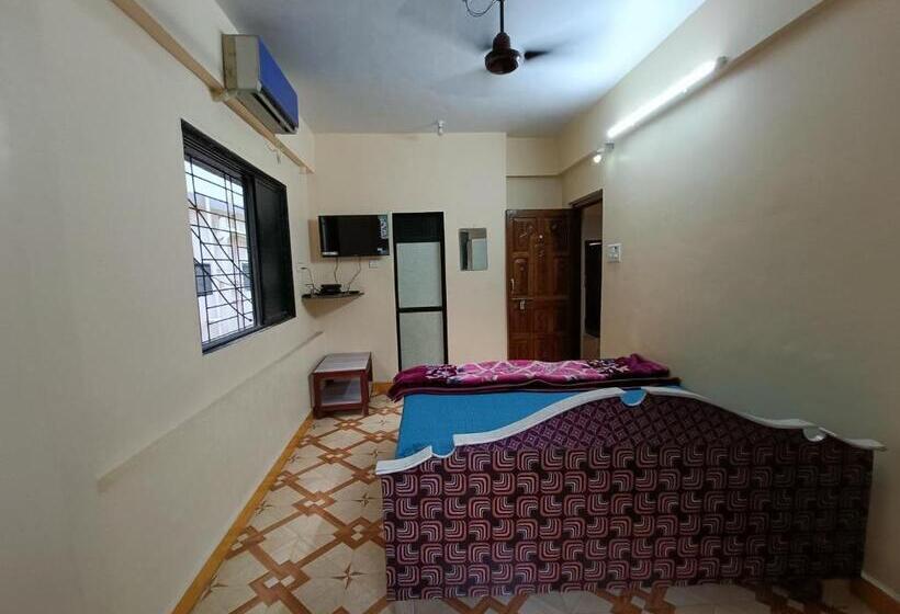 Номер Deluxe, Sahil Residency