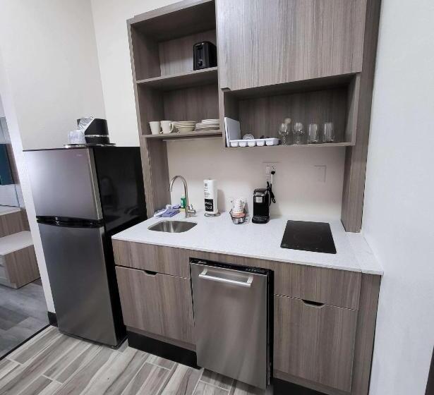 带厨房的标准房间, Best Western Plus Executive Residency Carlsbad