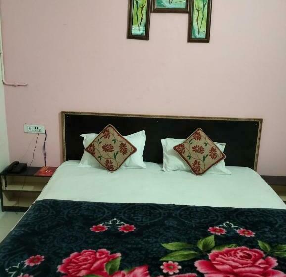 اتاق لوکس, Indraprastha By Wb Inn