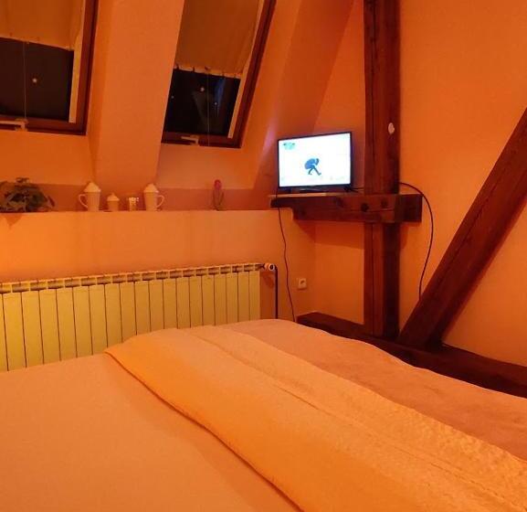 Люкс Дюплекс, Pension Relax Hvězdička