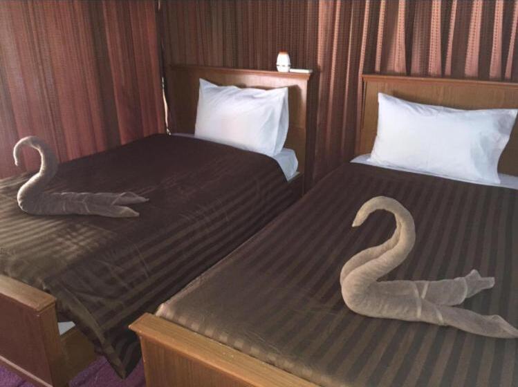 اتاق استاندارد, The Lazy Bar And Guesthouse