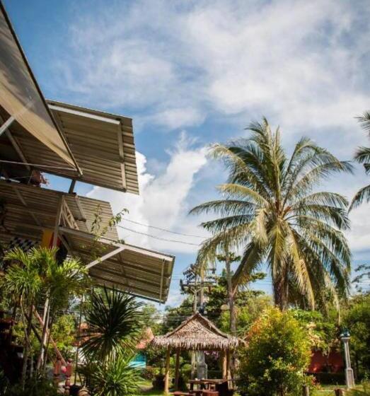 اتاق استاندارد, The Lazy Bar And Guesthouse