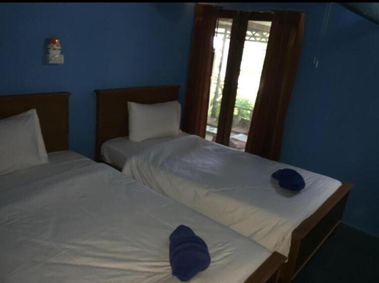 اتاق استاندارد, The Lazy Bar And Guesthouse