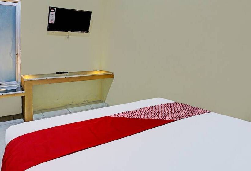 Номер Deluxe, Oyo 91825 Ayu Lestari Homestay