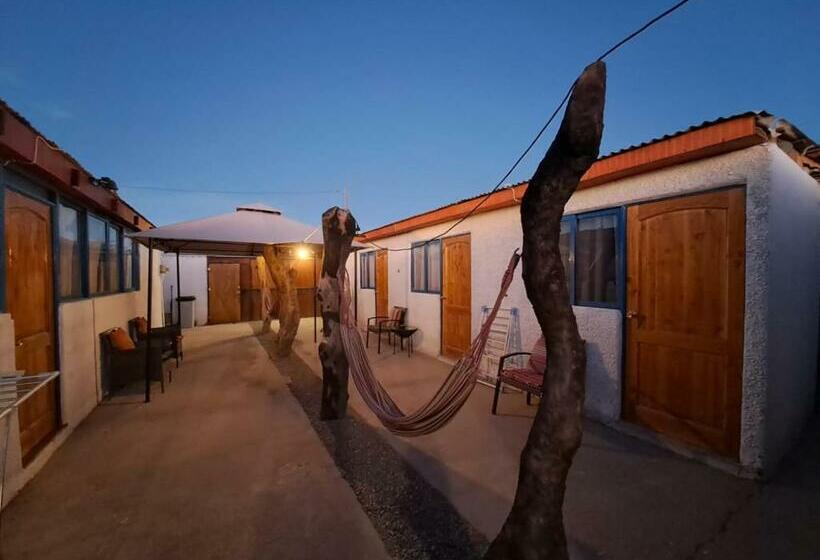 خانه 3 خوابه, Casa Tambo