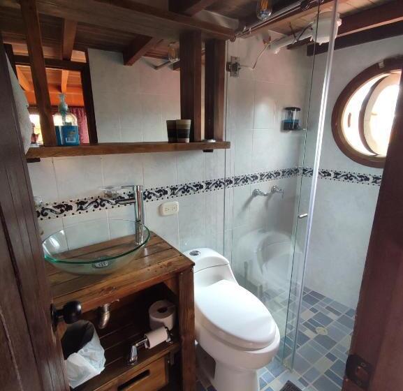 패밀리 룸, Le Chateau Guatape