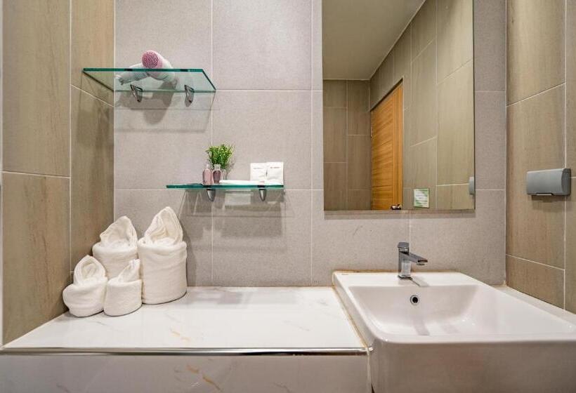 اتاق استاندارد, Rain Tree Condominium