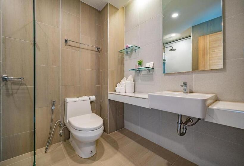 اتاق استاندارد, Rain Tree Condominium
