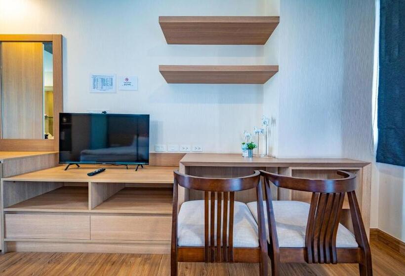 اتاق استاندارد, Rain Tree Condominium
