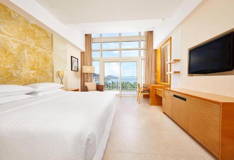 Номер Стандарт Вид на Море с Балконом, Four Points By Sheraton Shenzhou Peninsula Resort