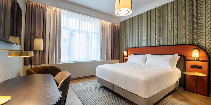 Люкс Кровать Кинг, Hilton Southampton   Utilita Bowl