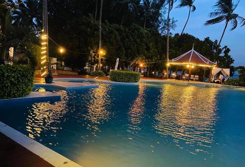 اتاق سوپریور با تخت بزرگ, Nataya Round House Coral Bay Resort