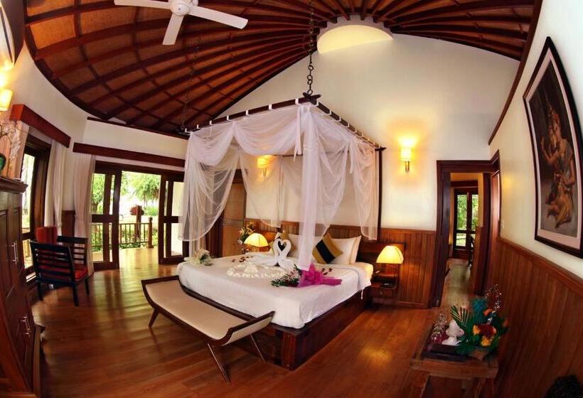 سوئیت با تخت بزرگ, Nataya Round House Coral Bay Resort