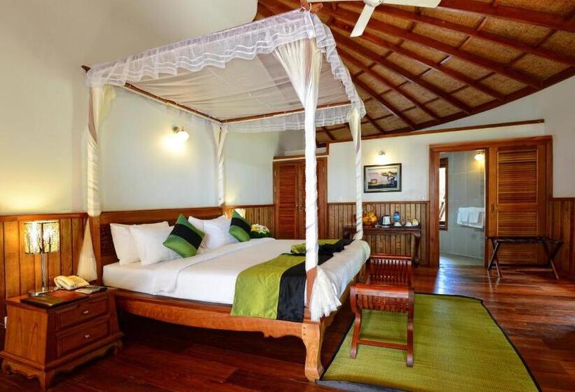 اتاق لوکس با تخت بزرگ, Nataya Round House Coral Bay Resort