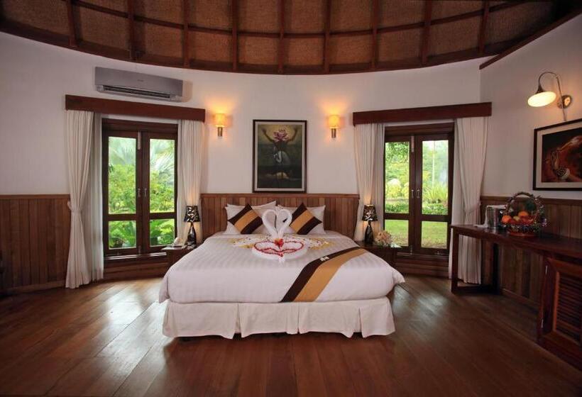 سوئیت با تخت بزرگ, Nataya Round House Coral Bay Resort
