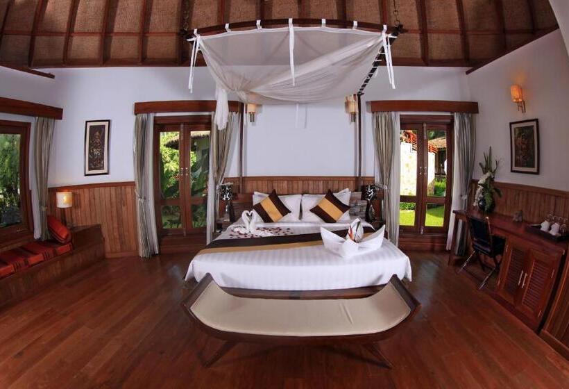 سوئیت با تخت بزرگ, Nataya Round House Coral Bay Resort