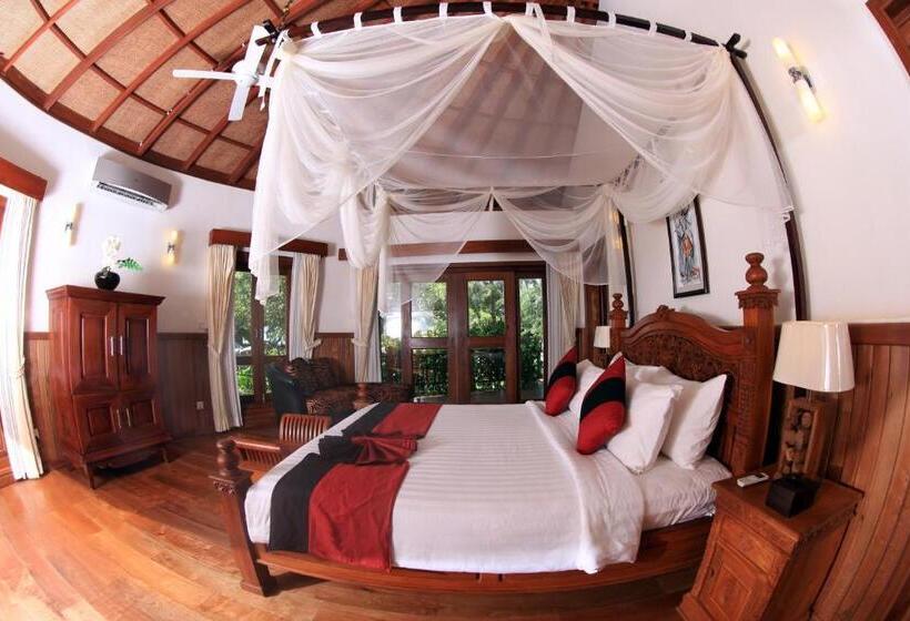 سوئیت با تخت بزرگ, Nataya Round House Coral Bay Resort